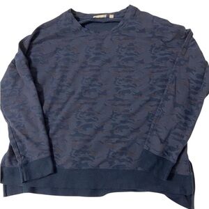 Tasc Performance Blue Camo Crewneck Sweatshirt Size L Organic Cotton Athleisure